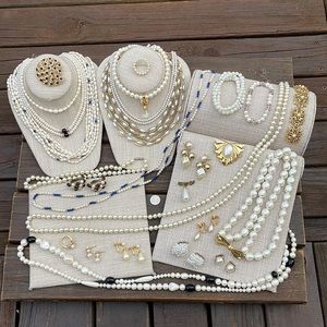 Vintage Faux Pearl Jewelry Lot A